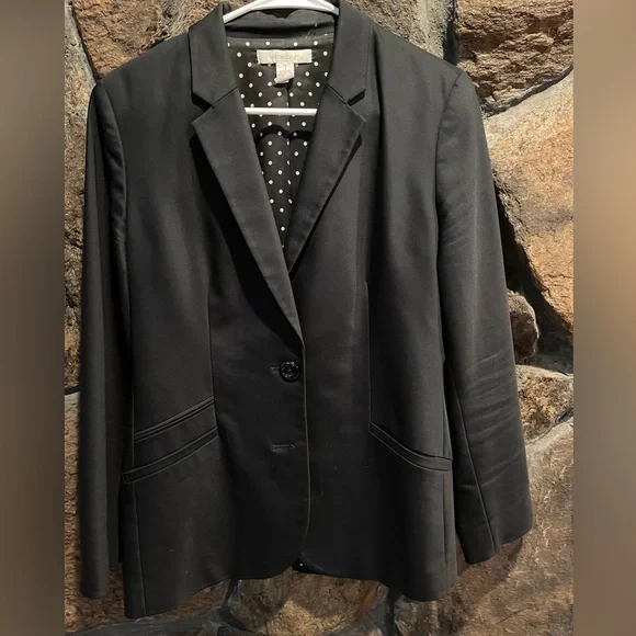 Chico's Black Tailored Blazer with Notched Lapels - Picture 3 of 5